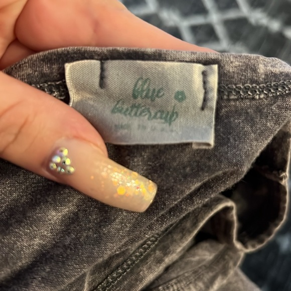 Acid washed top - Picture 6 of 7